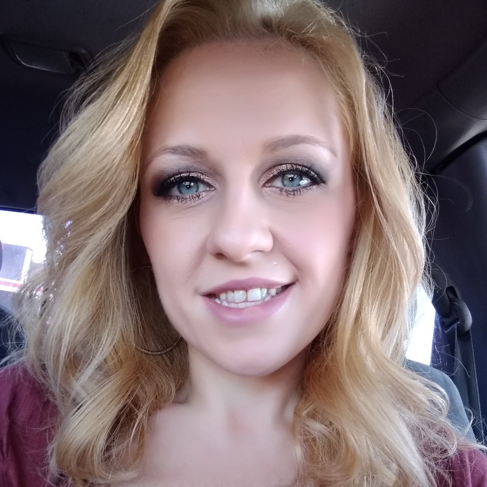 Meet your Posher, Aimee